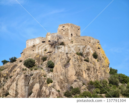 Citadel Situated On Ridge With Layered Fortifications And Striking Silhouette For Preservation Citadel Situated On Ridge With Layered Fortifications And Striking Silhouette For Preservation 137791304