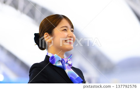Cabin crew welcome with a smile _■Filming cooperation: Kansai International Airport (KIX) Cabin crew welcome with a smile _■Filming cooperation: Kansai International Airport (KIX) 137792576