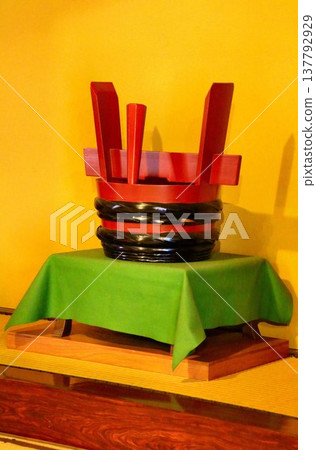 用於喜慶場合贈送的慶祝酒…[方桶] 137792929