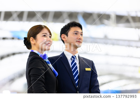 Flight attendants working at the airport ■Filming cooperation: Kansai International Airport (KIX) 137792993