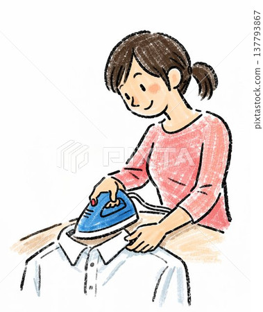 一位母親正在熨燙襯衫的領子。 137793867