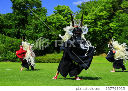 Performing Kagura at the Kagura Country Festival Performing Kagura at the Kagura Country Festival 137795915