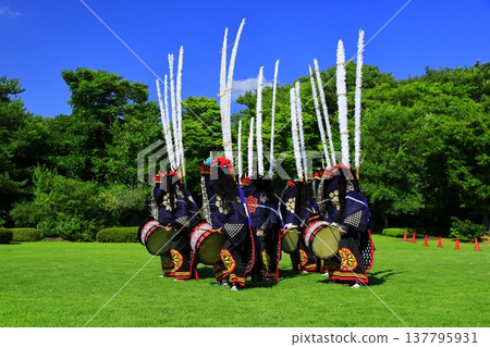 Performing Kagura at the Kagura Country Festival Performing Kagura at the Kagura Country Festival 137795931