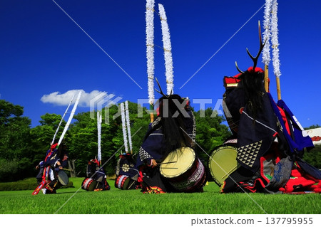 Performing Kagura at the Kagura Country Festival Performing Kagura at the Kagura Country Festival 137795955