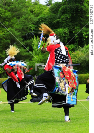 Iwate Prefecture Folk Performing Arts Performance: Onikenmai Iwate Prefecture Folk Performing Arts Performance: Onikenmai 137798785
