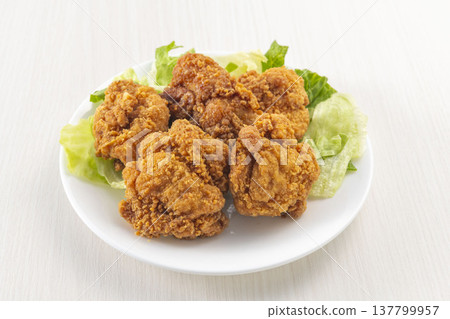 Crispy and juicy fried chicken Crispy and juicy fried chicken 137799957