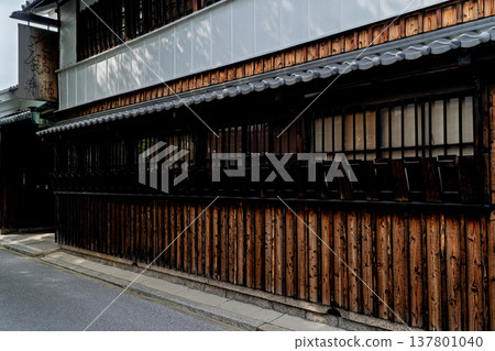 A photograph of the tea wholesale district in Kamikoma Higashi, Yamashiro-cho, Kizugawa City, Kyoto Prefecture. A photograph of the tea wholesale district in Kamikoma Higashi, Yamashiro-cho, Kizugawa City, Kyoto Prefecture. 137801040