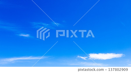 藍天白雲的簡單風景 藍天白雲的簡單風景 137802909