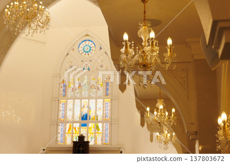 Luxurious chandelier Luxurious chandelier 137803672
