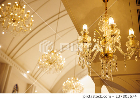 Large chandelier Bright image of lighting material image Large chandelier Bright image of lighting material image 137803674
