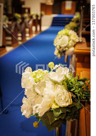 教堂的形象 教堂的形象 137803765