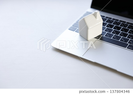 抵押貸款利率圖片 137804346