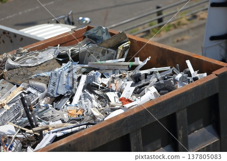 廢料載體圖片 137805083
