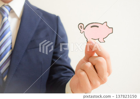 Savings and businessmen Savings and businessmen 137823150