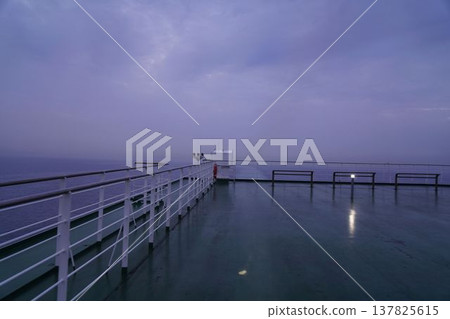 甲板上的風景 甲板上的風景 137825615