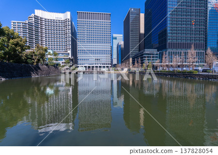 Tokyo: Marunouchi office district along the moat. 137828054