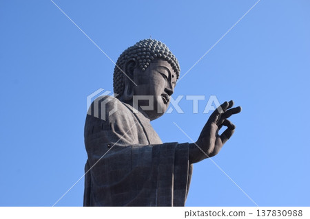 Ushiku Daibutsu The world's largest bronze statue 137830988