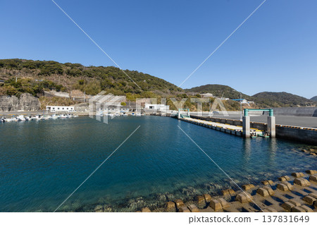 A view of Tozaki Fishing Port in Ichikikushikino City, Kagoshima Prefecture. A view of Tozaki Fishing Port in Ichikikushikino City, Kagoshima Prefecture. 137831649
