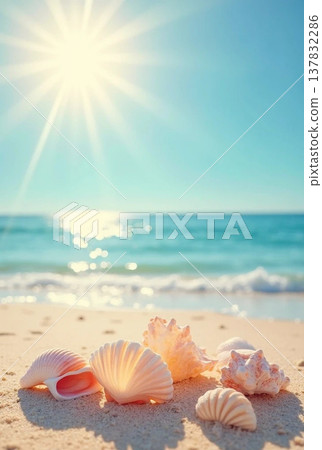 Enjoy the dazzling sun! Enjoy the dazzling sun! 137832286