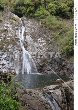 Kobe: Nunobiki Falls and Nunobiki Herb Garden Kobe: Nunobiki Falls and Nunobiki Herb Garden 137832598