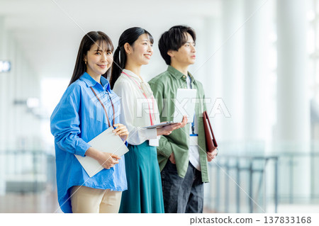 創意團隊工程師 137833168