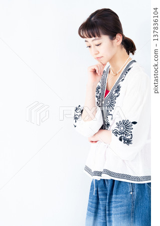 年輕的女士的肖像 137836104