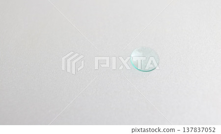 Hard contact lens 137837052