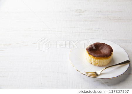 Basque cake Basque cake 137837307
