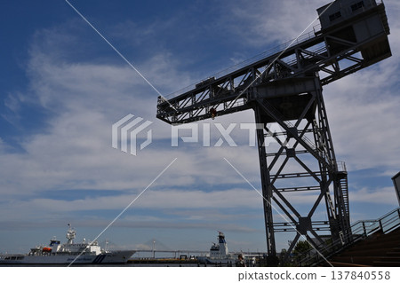 Scenery of Yokohama Port 137840558