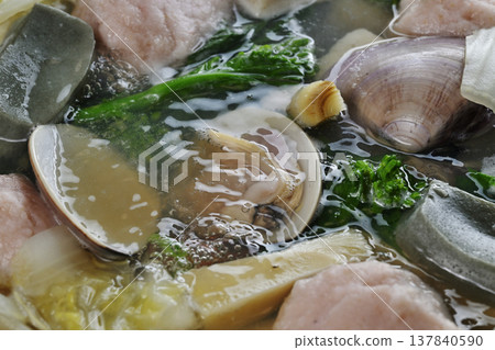 Clam hot pot Clam hot pot 137840590