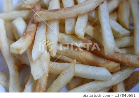 potato potato 137840691