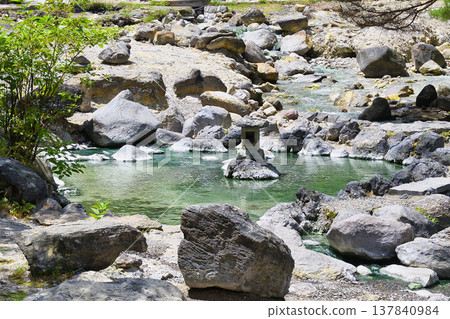 草津溫泉西之河原公園(群馬縣吾妻郡草津町) 草津溫泉西之河原公園(群馬縣吾妻郡草津町) 137840984