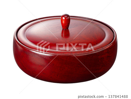 白色背景上的帶蓋漆器容器的剪紙圖案。 白色背景上的帶蓋漆器容器的剪紙圖案。 137841488