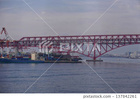 大阪港 137842261