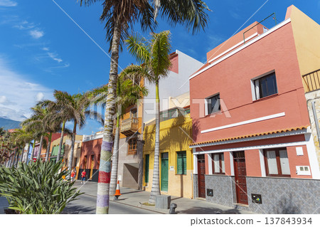 Vibrant Colorful Houses and Palms in Puerto de la Cruz Tenerife with copy space 137843934