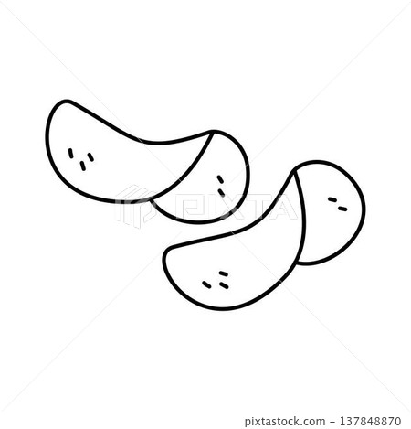 chips salty outline 137848870