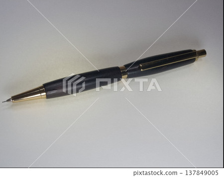 Ebony wood barrel mechanical pencil Ebony wood barrel mechanical pencil 137849005