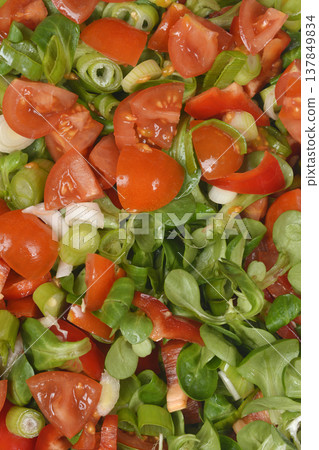 Close up of mixed fresh vegetable salad 137849834