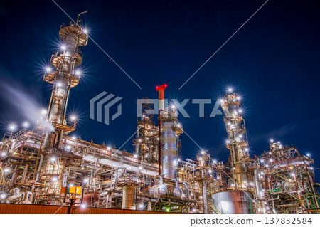 Mie Prefecture, Yokkaichi City, Factory Night View, Shiohama Area Mie Prefecture, Yokkaichi City, Factory Night View, Shiohama Area 137852584