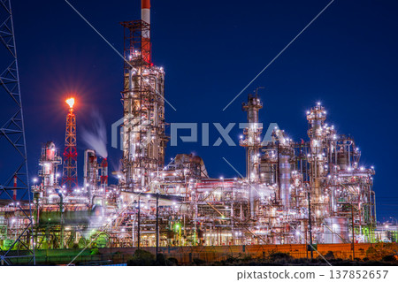 Mie Prefecture, Yokkaichi City, Factory Night View, Shiohama Area Mie Prefecture, Yokkaichi City, Factory Night View, Shiohama Area 137852657