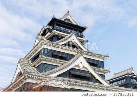 Autumn in Kumamoto City, Kumamoto Prefecture: Kumamoto Castle, one of Japan's 100 Famous Castles, Main Keep Autumn in Kumamoto City, Kumamoto Prefecture: Kumamoto Castle, one of Japan's 100 Famous Castles, Main Keep 137853331
