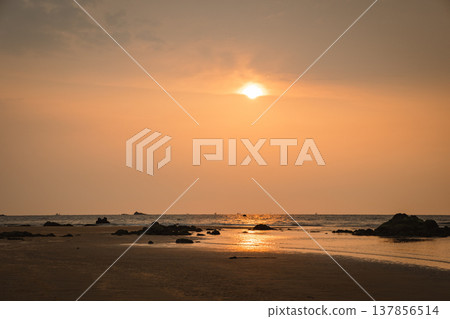 Redi Fort in Goa, India. Beautiful beach near the Indian ocean 137856514