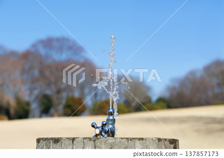 Park drinking fountain 137857173