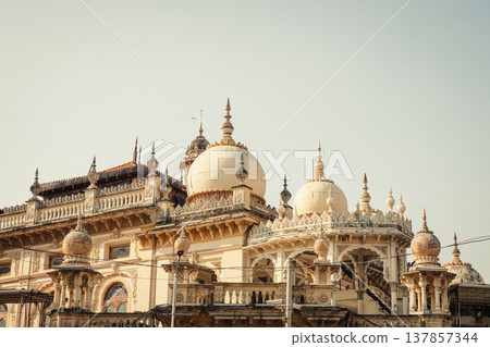 Beautiful mosque in the Mumbai, India Beautiful mosque in the Mumbai, India 137857344