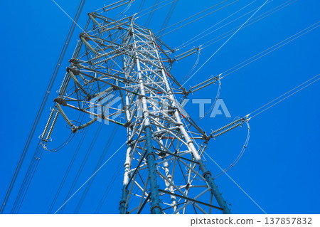高壓輸電線鋼塔 137857832