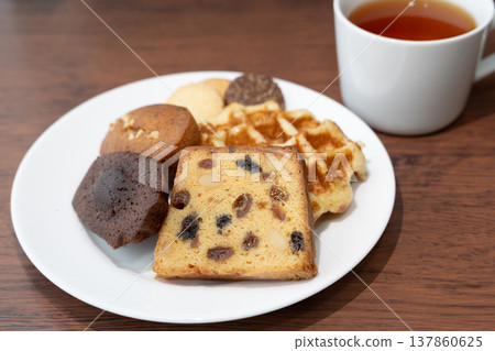 各種烘焙食品（7公分寬） 137860625