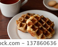 Waffle platter (5 pieces wide) 137860636