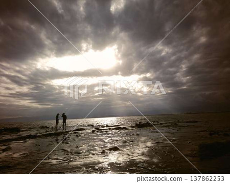 Sunset over the sea Sunset over the sea 137862253