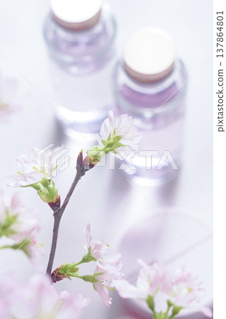 Image of a cosmetic product [Floral water and cherry blossoms] 137864801