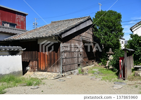 本居宣長故居(三重縣松阪市) 本居宣長故居(三重縣松阪市) 137865960